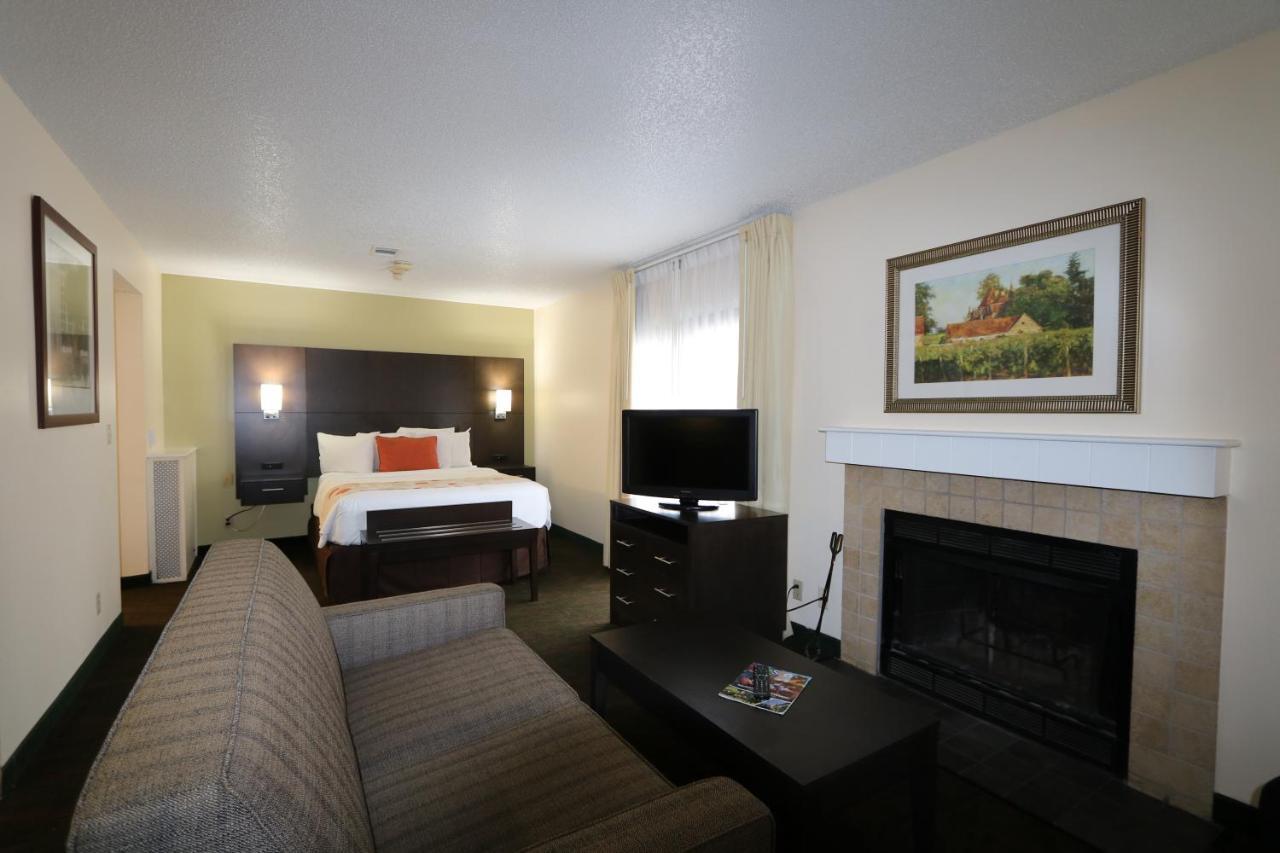 Fairbridge Inn & Suites - Akron Copley Township - West Phòng bức ảnh