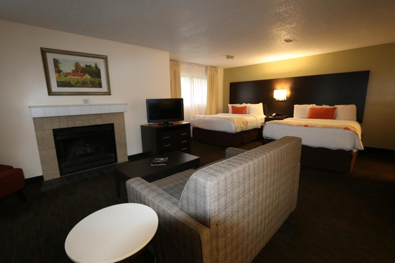 Fairbridge Inn & Suites - Akron Copley Township - West Phòng bức ảnh